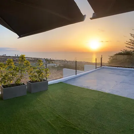 Tagoro Sunset View & Heated Pool Tenerife Дом отдыха *